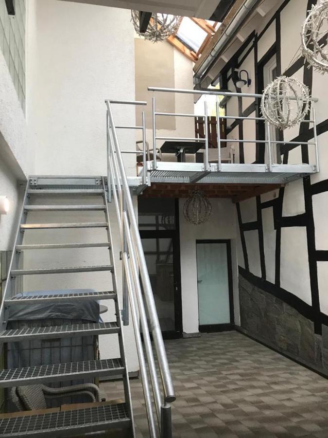 Ferienapartment: An Der Kunstakademie Heimbach Exterior photo